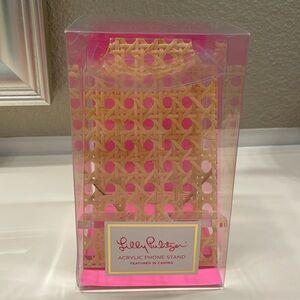 Lilly Pulitzer acrylic phone stand NWT